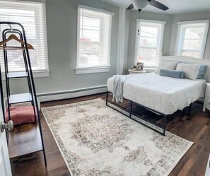 2 habitaciones, escritorio, cuna de viaje y wifi gratis
