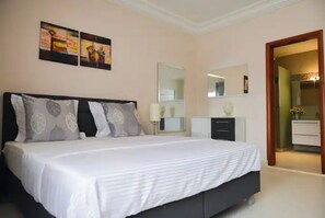 2 bedrooms