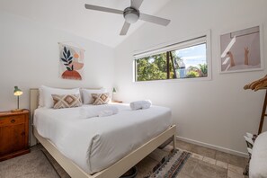 Cottage truyền thống | 2 phòng ngủ, trang trí khác biệt