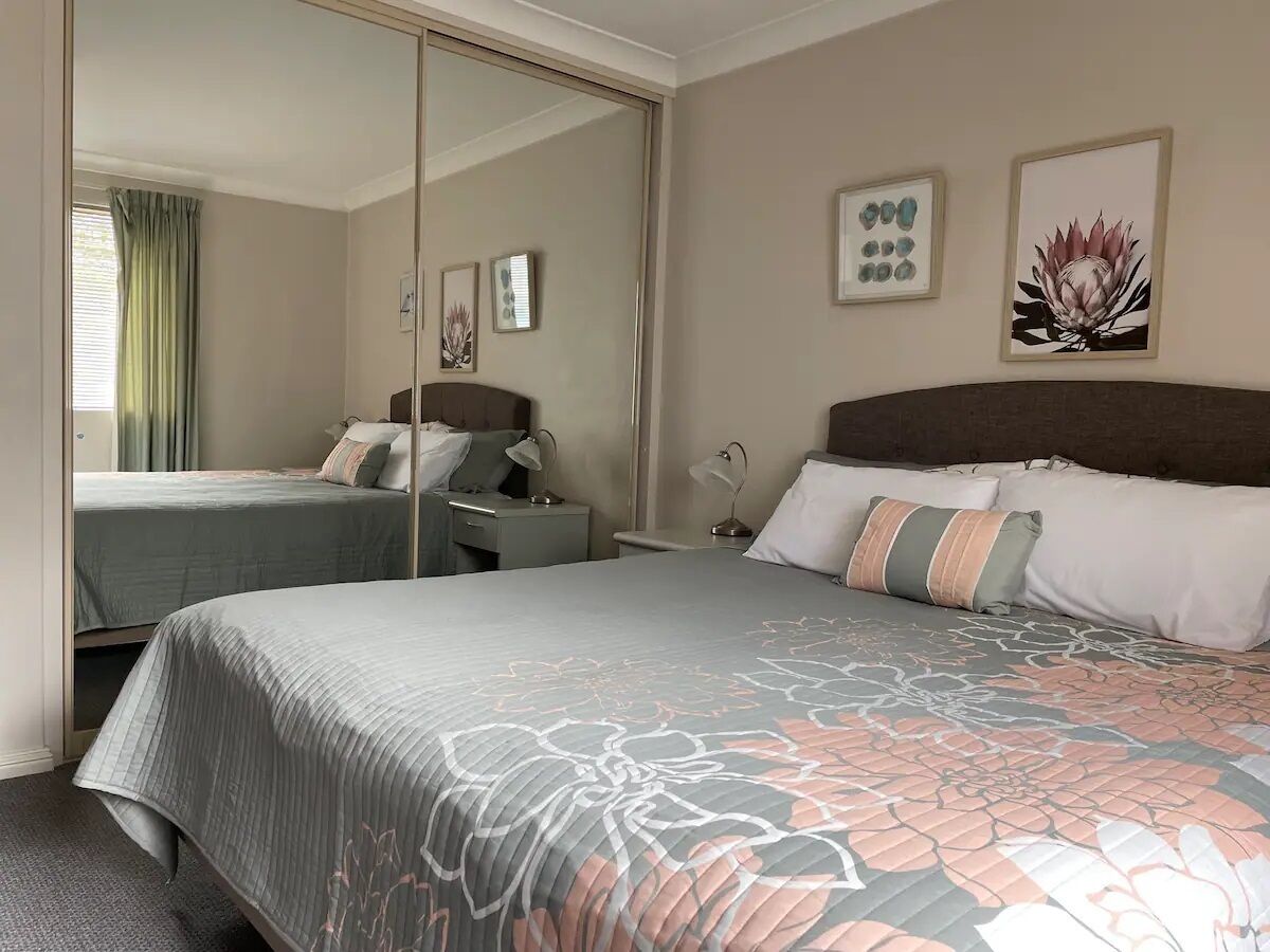 1 chambre, bureau, fer et planche à repasser, Wi-Fi gratuit