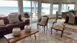 Smart TV - NEW! Modern Beachfront Beauty 4 bedroom (Puerto Penasco)