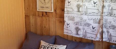 1 chambre, Wi-Fi gratuit, draps fournis