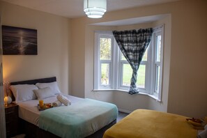 3 dormitorios, wifi gratis, ropa de cama