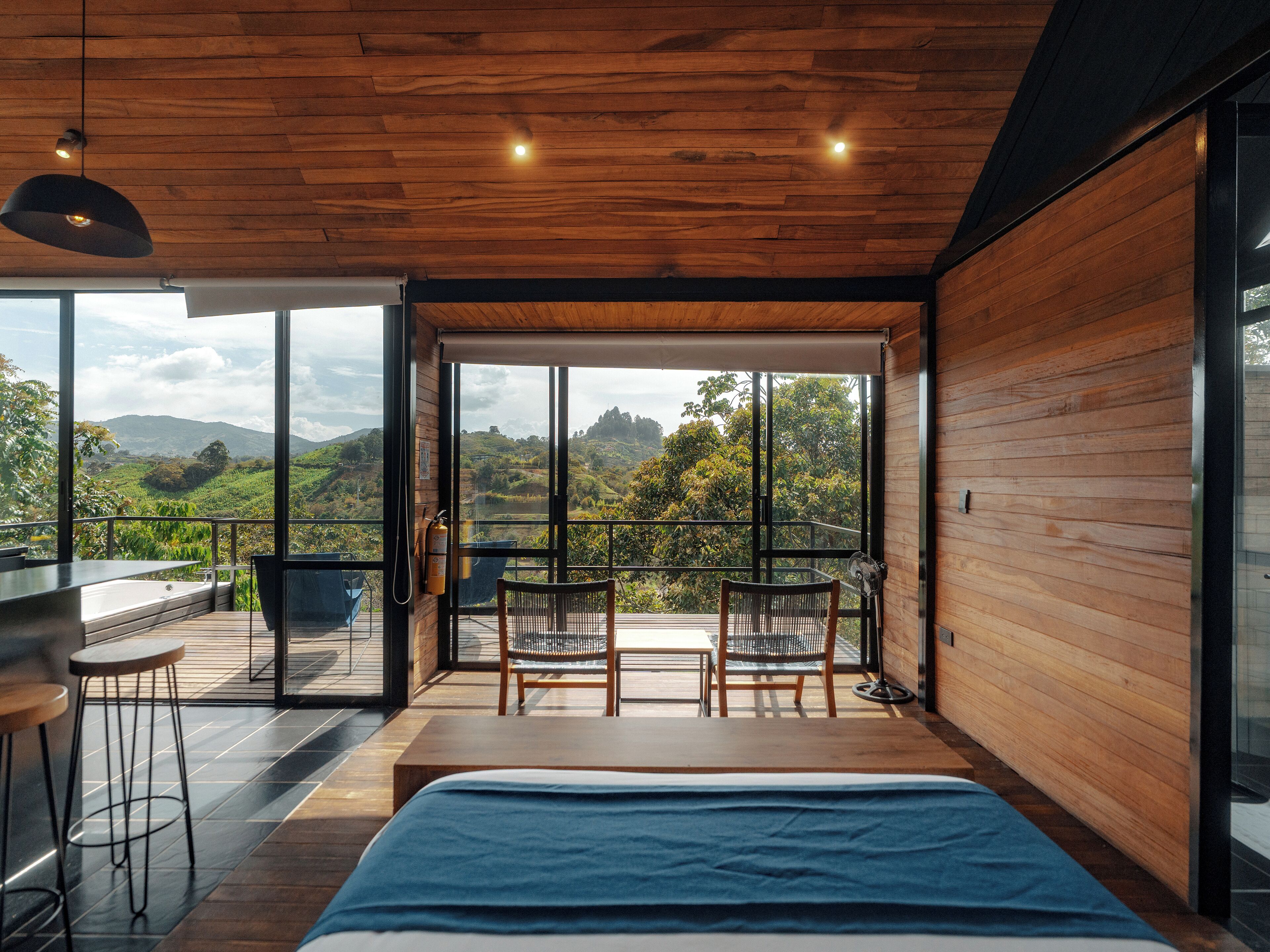 高級客房 | 高級寢具、羽絨被、記憶床墊、床單