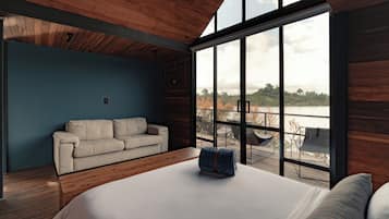 Family Room | 1 bedroom, premium bedding, down duvets, memory-foam beds