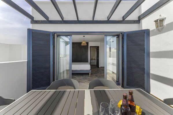 1 habitación y caja de seguridad en la habitación 