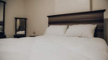 2 Schlafzimmer, Schreibtisch, Bügeleisen/Bügelbrett, kostenloses WLAN