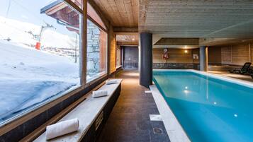 Piscine couverte