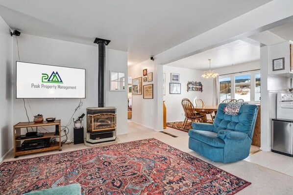 Interior - Rocky Mountain Getaway For Budget Travelers (Leadville)