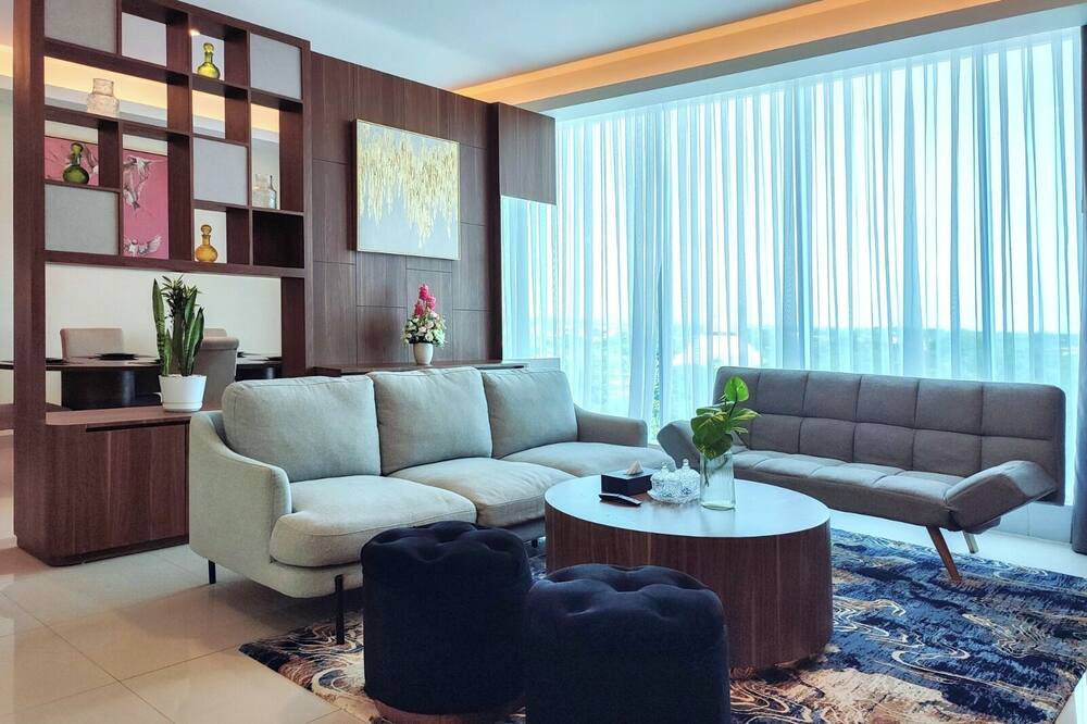 UNHAS HOTEL & CONVENTION