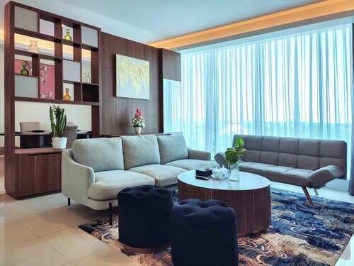 UNHAS HOTEL & CONVENTION