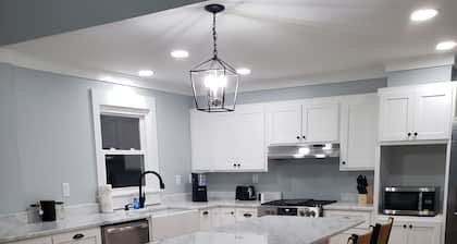 Completely remodeled historical home on the Tanglefoot Trail