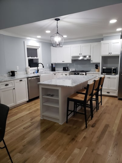 Completely remodeled historical home on the Tanglefoot Trail