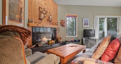 RMR: Mountain Ash 3 Condo in The Aspens/Wilson,WY