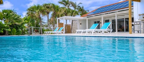 Villa (Multiple Bedrooms) | Property amenity