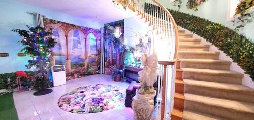 Mountain Jade Garden Suites