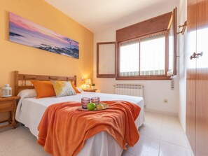 4 dormitorios, cuna de viaje, wifi gratis