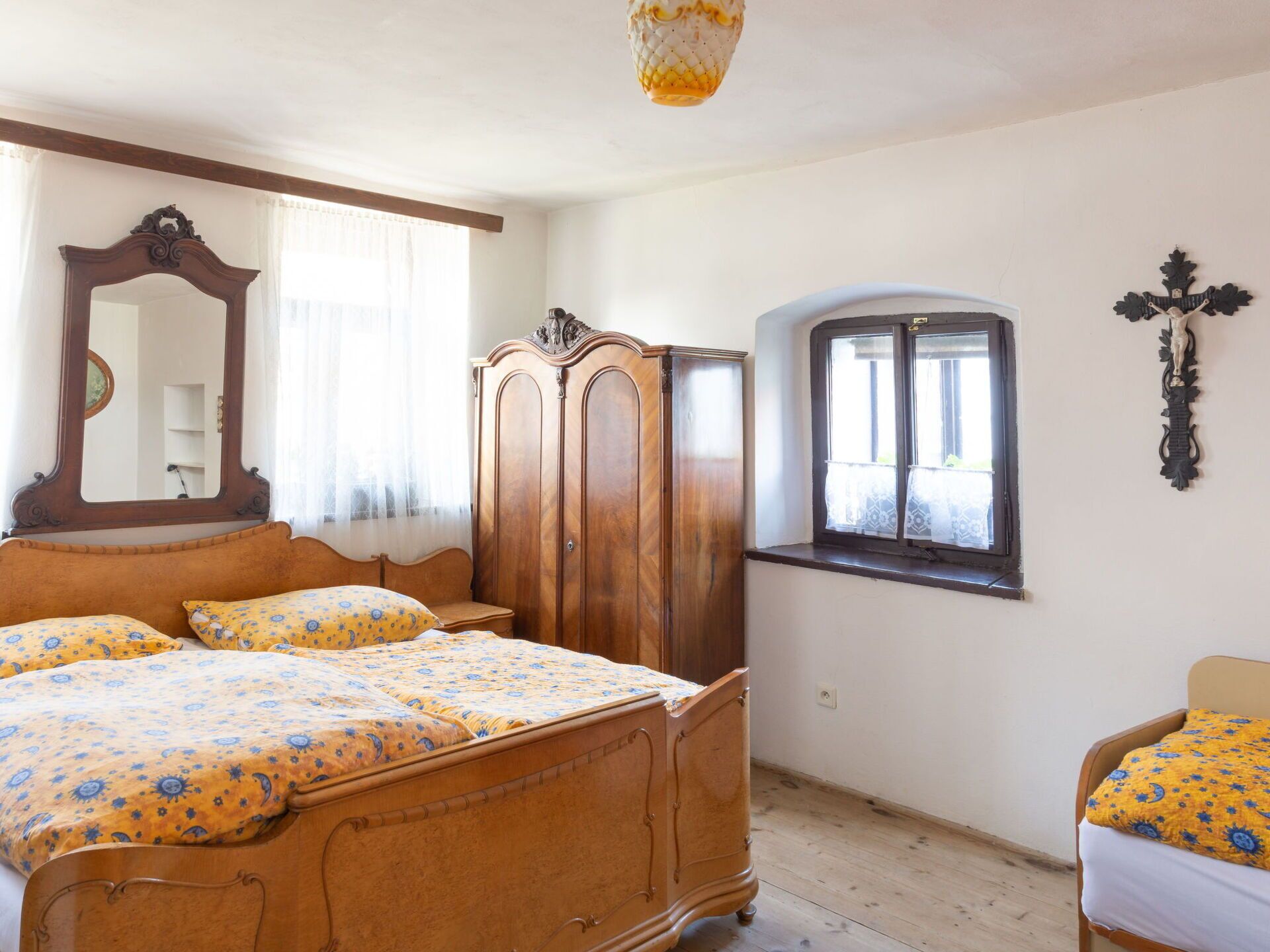 4 chambres, Wi-Fi gratuit, draps fournis