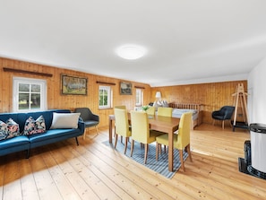 Tv och eldstad