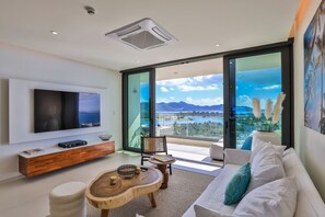 تلفزيون ذكي