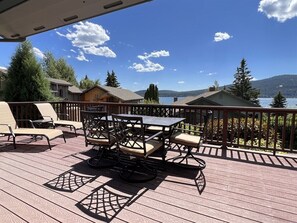 Outdoor dining - Mountain Harbor Cottage at Whitefish Lake #116 (Whitefish)
