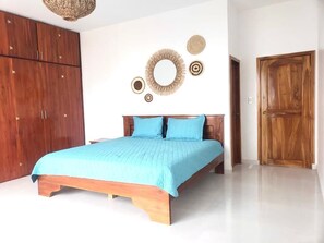 5 chambres, accès au Wi-Fi (inclus)