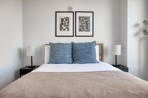 1 chambre, fer et planche Ă repasser, Wi-Fi, draps fournis