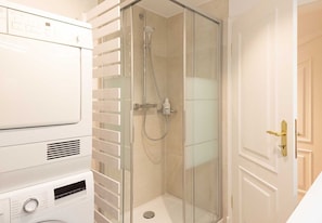 Dusche, Haartrockner