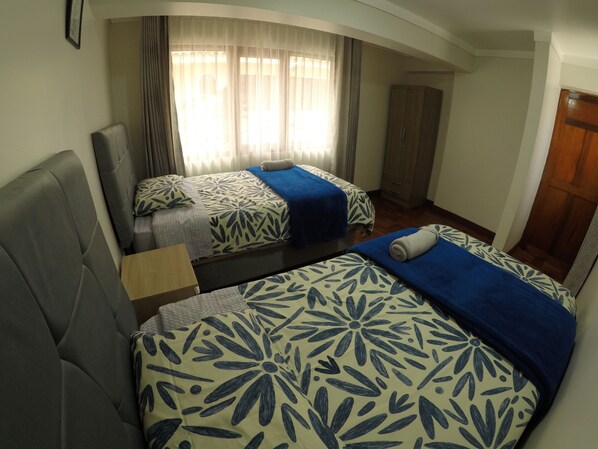 3 bedrooms, iron/ironing board, free WiFi, bed sheets