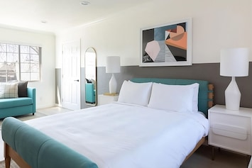 Queen Bed