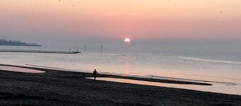 Eva's Sea View 2 Bed 2 Bath Parking & NO GUEST FEES