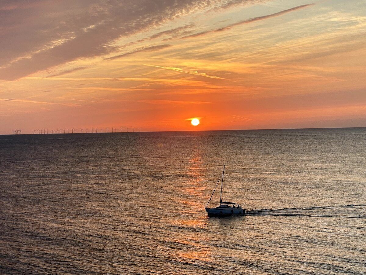 Floating About? Sunrise Over Joss Bay - Eva's View - seastay.co.uk