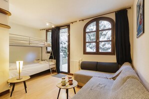 1 makuuhuone, ilmainen Wi-Fi, vuodevaatteet