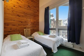 3 makuuhuonetta, vuodevaatteet