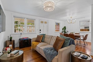 Smart TV - Charming Charleston Home (North Charleston)