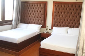 Twin Room | Blackout drapes, free WiFi, bed sheets - GS Grand Hotel (Juja)