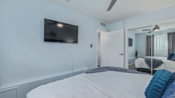 2 Schlafzimmer, BĂŒgeleisen/BĂŒgelbrett, kostenloses WLAN, BettwĂ€sche