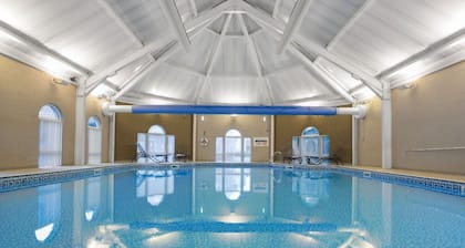 1-Bed Apartment | Countryside Resort | Sleeps 4