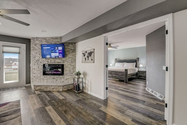 2 habitaciones, tabla de planchar con plancha y wifi gratis 
