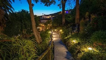 Jardines del alojamiento