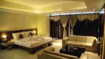 Phòng Superior | Bộ đồ giường cao cấp, chăn bông, bàn, bàn ủi/dụng cụ ủi quần áo