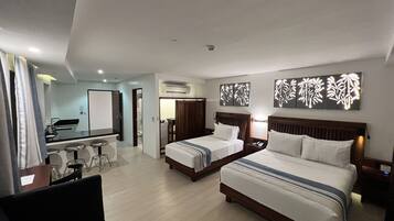 Family Room, Non Smoking, Sea View
