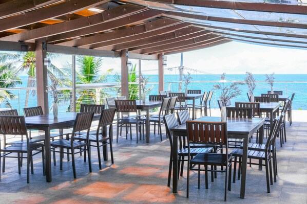 Ocean views  - Aira Boracay Hotel (Boracay Island)