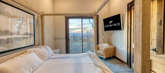 Greystone Lodge - Hot tub & mountain views