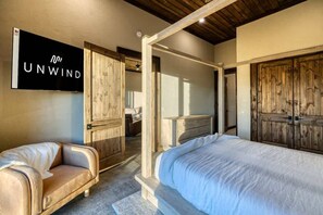 4 bedrooms, iron/ironing board, WiFi, bed sheets