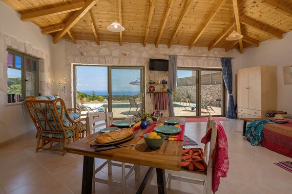 Dining - David's Villas - Villa Patricia Open Plan Villa with Pool (Zakynthos)