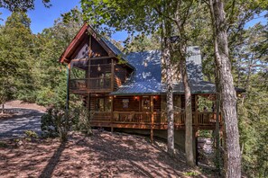 Cabin, 4 Bedrooms | Exterior - Bearfoot Retreat by Escape to Blue Ridge (Mineral Bluff)