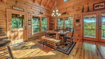 小屋, 4 間臥室 | 用餐區