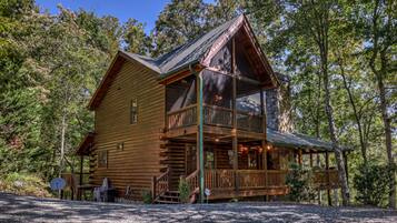 Chalet rustique, 4 chambres | Extérieur