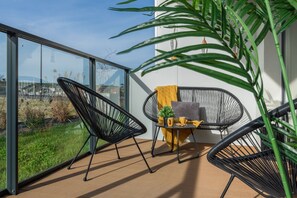 Apartment, 1 Bedroom, Jetted Tub | Balcony